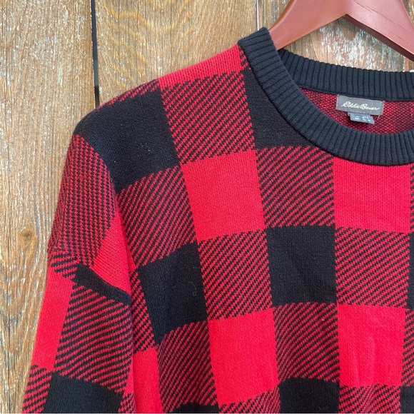 EDDIE BAUER Women’s Buffalo Red Black Check Crewneck Sweater Size Medium - Picture 3 of 10